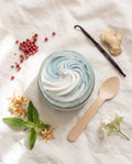 Fondant fouetté parfumé Poudre de Bébé L&E, texture mousseuse en cire végétale