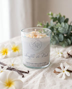 Bougie artisanale Souffle de Bali, collection Fleurs d'Asie de L&E, coulée à la main en France