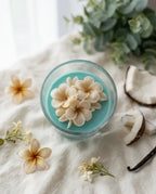 Bougie parfumée Souffle de Bali L&E en cire végétale, notes coco, tiaré et vanille